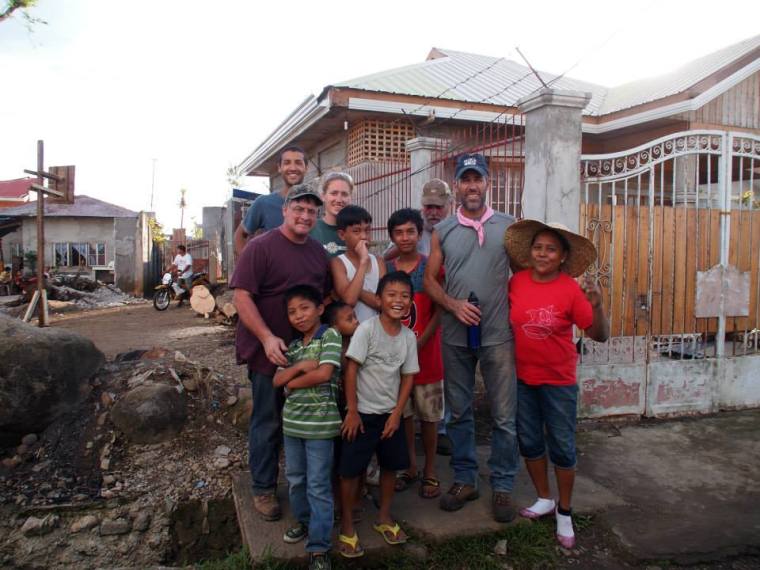 1560497_10151849112751262_217180321_n