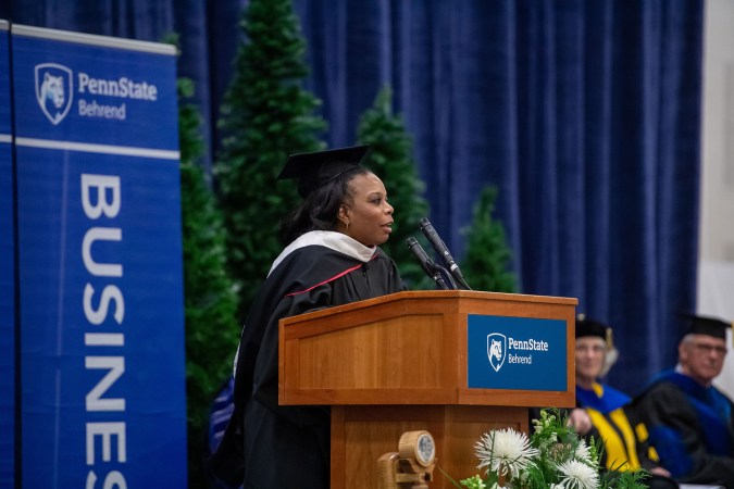 Tesha Nesbit FA19 Commencement
